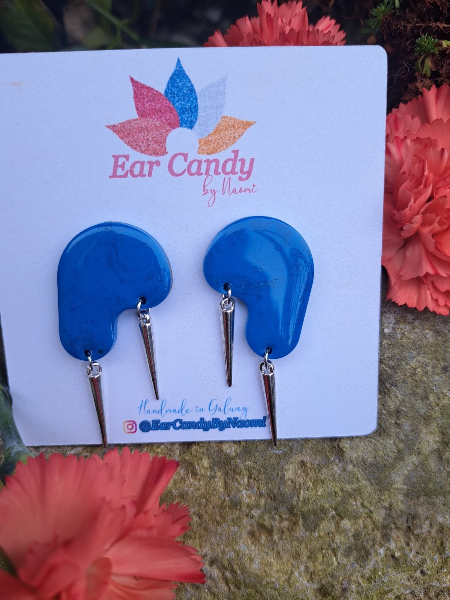 Suzi in blue - Ear Candy by Naomi Suzi in blue