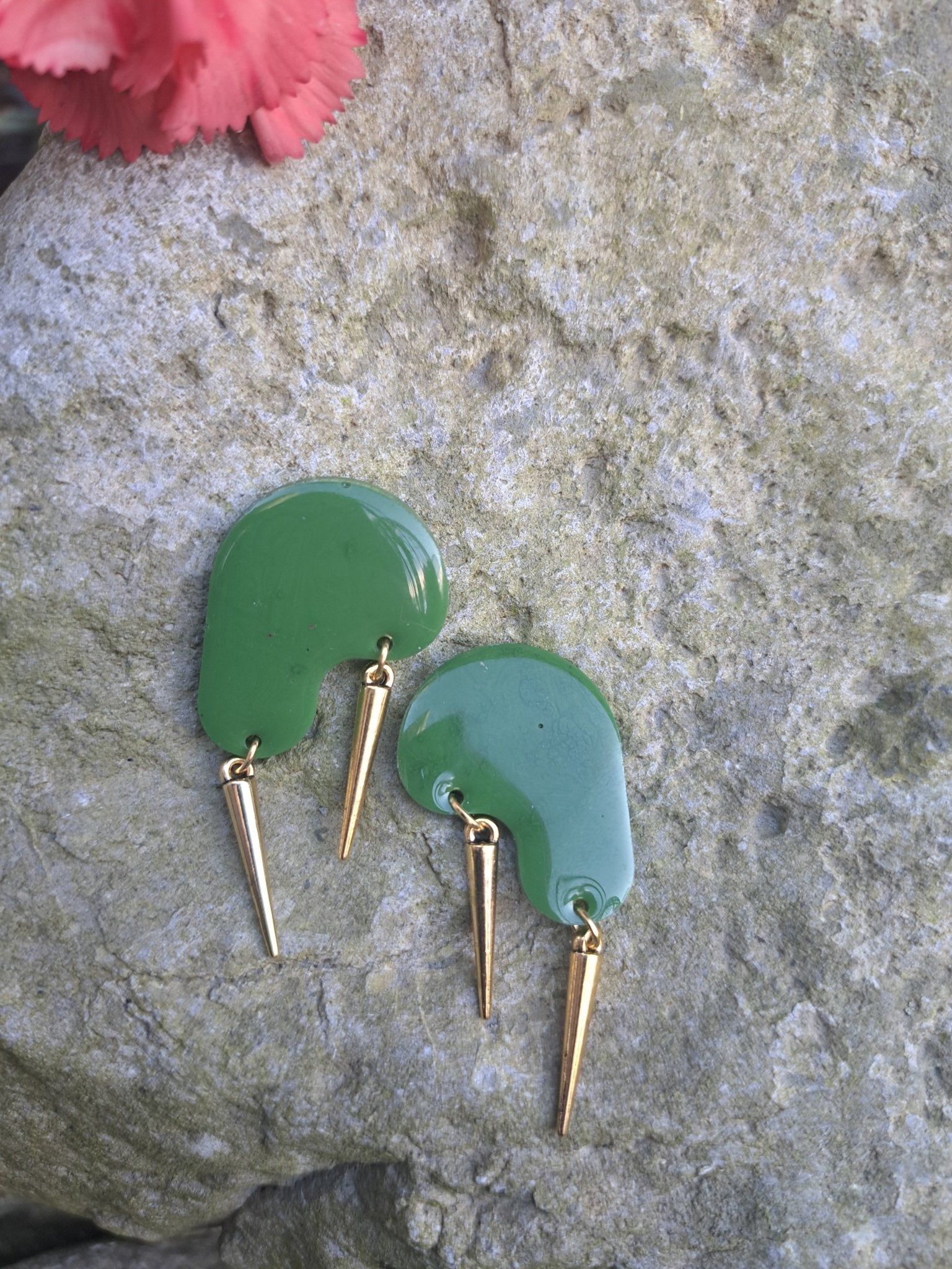 Suzi in green - Ear Candy by Naomi Suzi in green