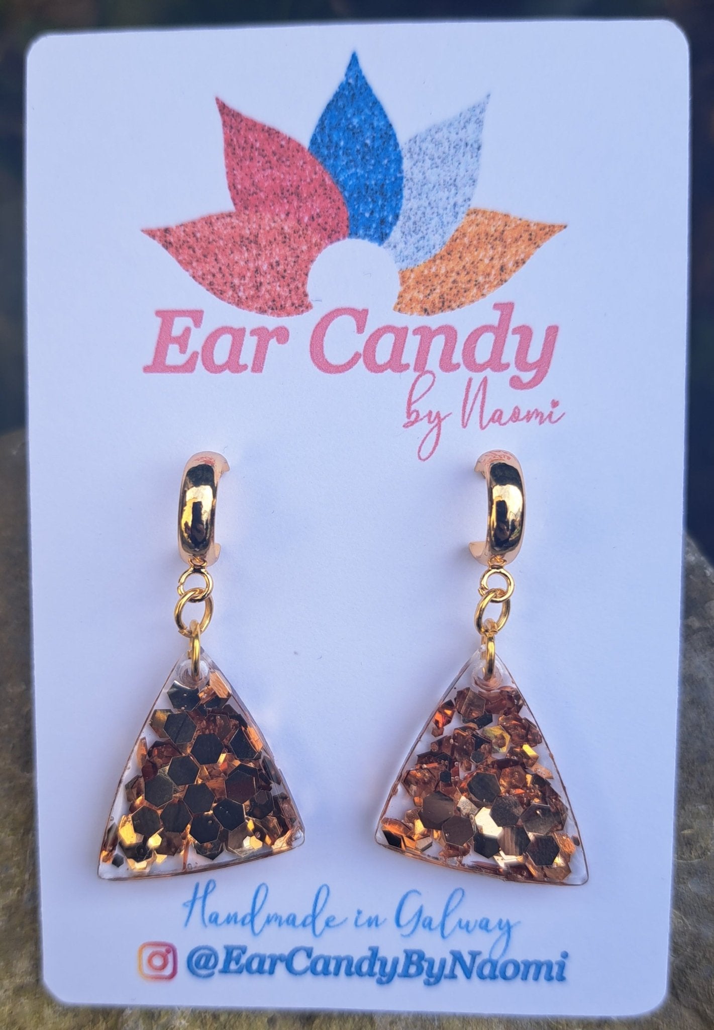 Pepsi in gold - Ear Candy by Naomi Pepsi in gold