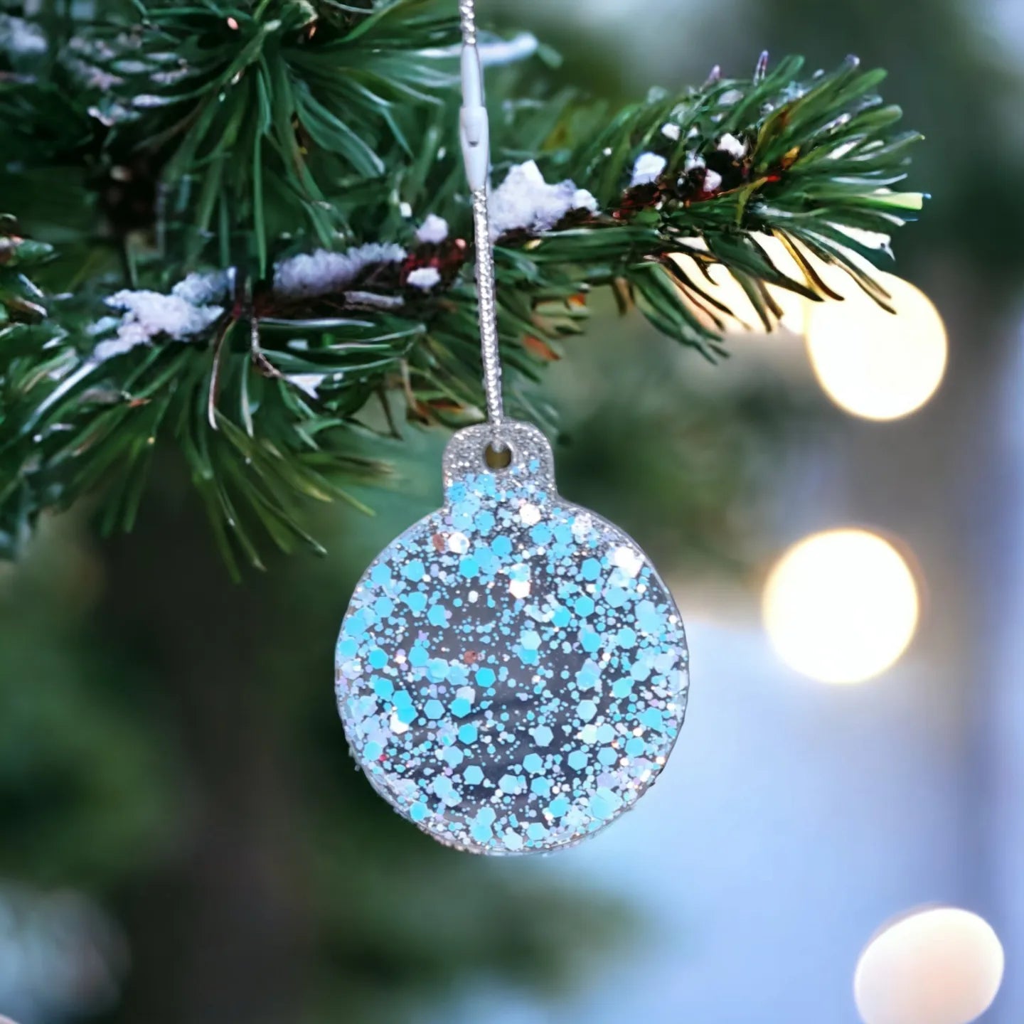 Frozen sparkle bauble - Ear Candy by Naomi Frozen sparkle bauble