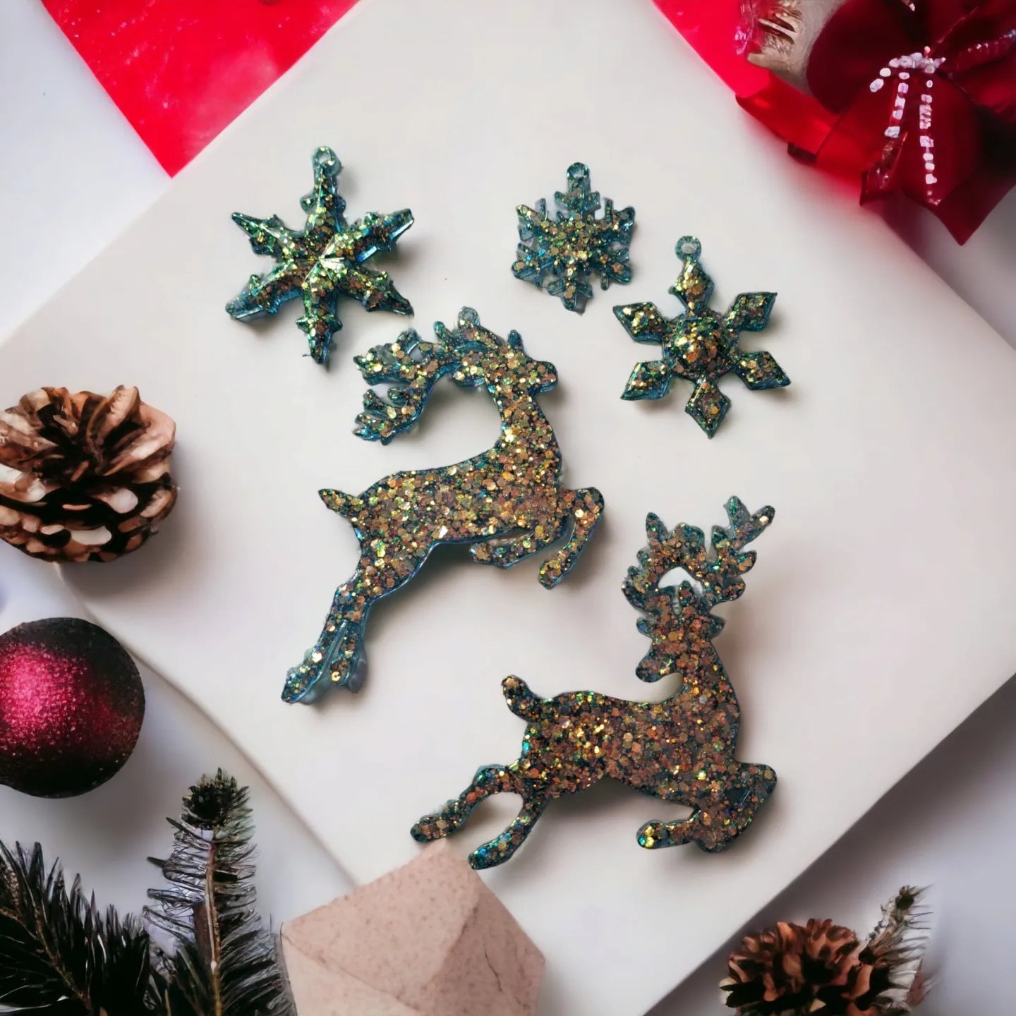Alpine Christmas crackle - Ear Candy by Naomi Alpine Christmas crackle
