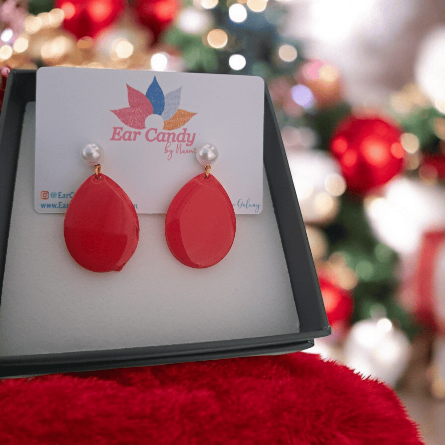 Christmas Cracker 8 - Ear Candy by Naomi Christmas Cracker 8