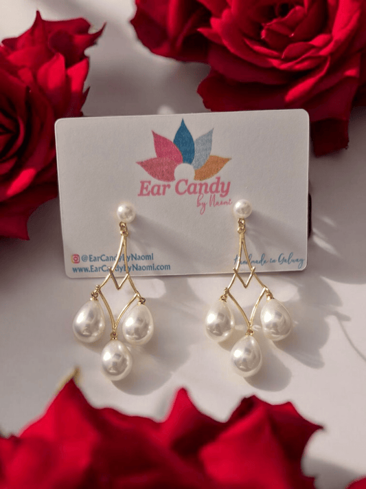 Pearl - Ear Candy by NaomiPearl